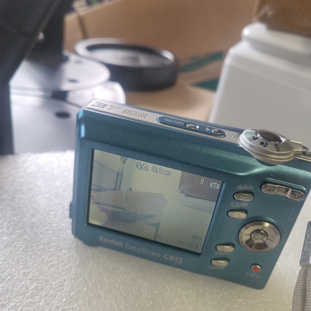 Kodak Easyshare C813 Camera - Picture 7 of 7